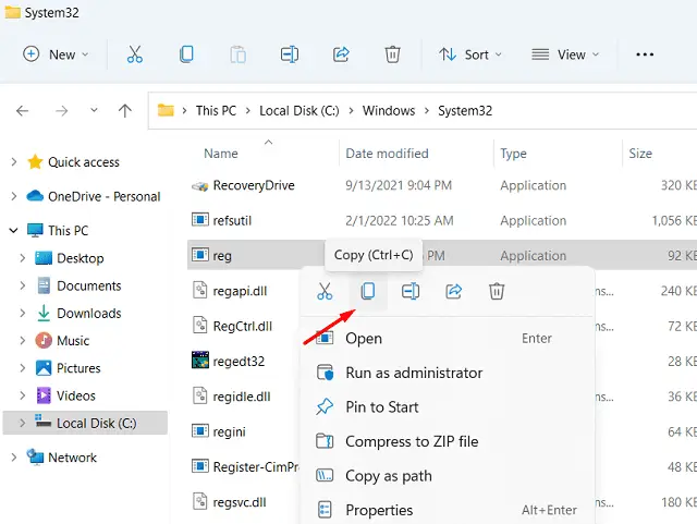 Скопируйте regedit и вставьте на рабочий стол